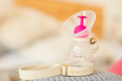 NatureBond Silicone Breastfeeding Manual Breast Pump Milk Saver Suction | All-In-1 Pump Strap, Stopper, Cover Lid, Carry Pouch, Air-Tight Vacuum Sealed in Hardcover Gift Box. BPA Free