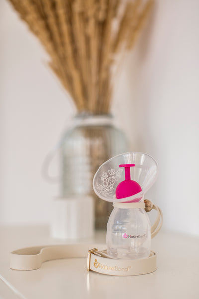 NatureBond Silicone Breastfeeding Manual Breast Pump Milk Saver Suction | All-In-1 Pump Strap, Stopper, Cover Lid, Carry Pouch, Air-Tight Vacuum Sealed in Hardcover Gift Box. BPA Free