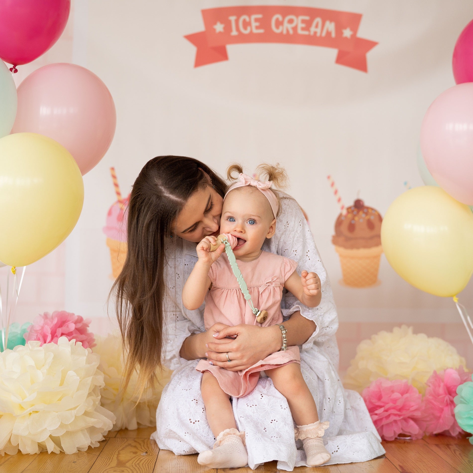 Silicone Ice-cream Baby Teether with FREE Silicone Pacifier Clip (Mint Green)